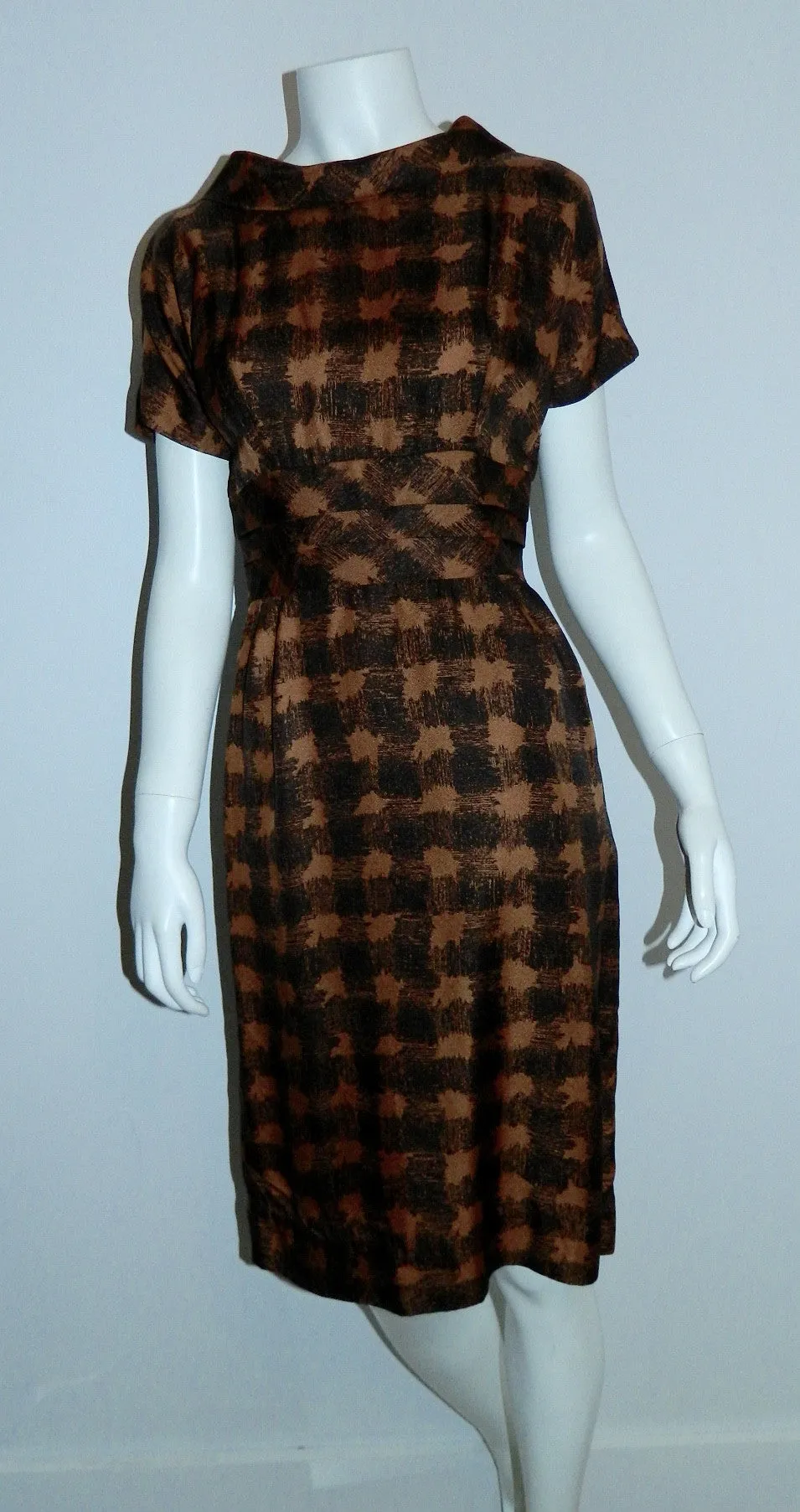 1960s chic vintage copper houndstooth Florian sheath dress bow back XS