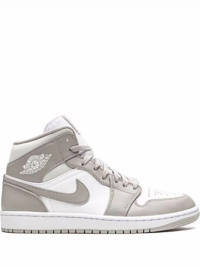 Air Jordan 1 Mid sneakers