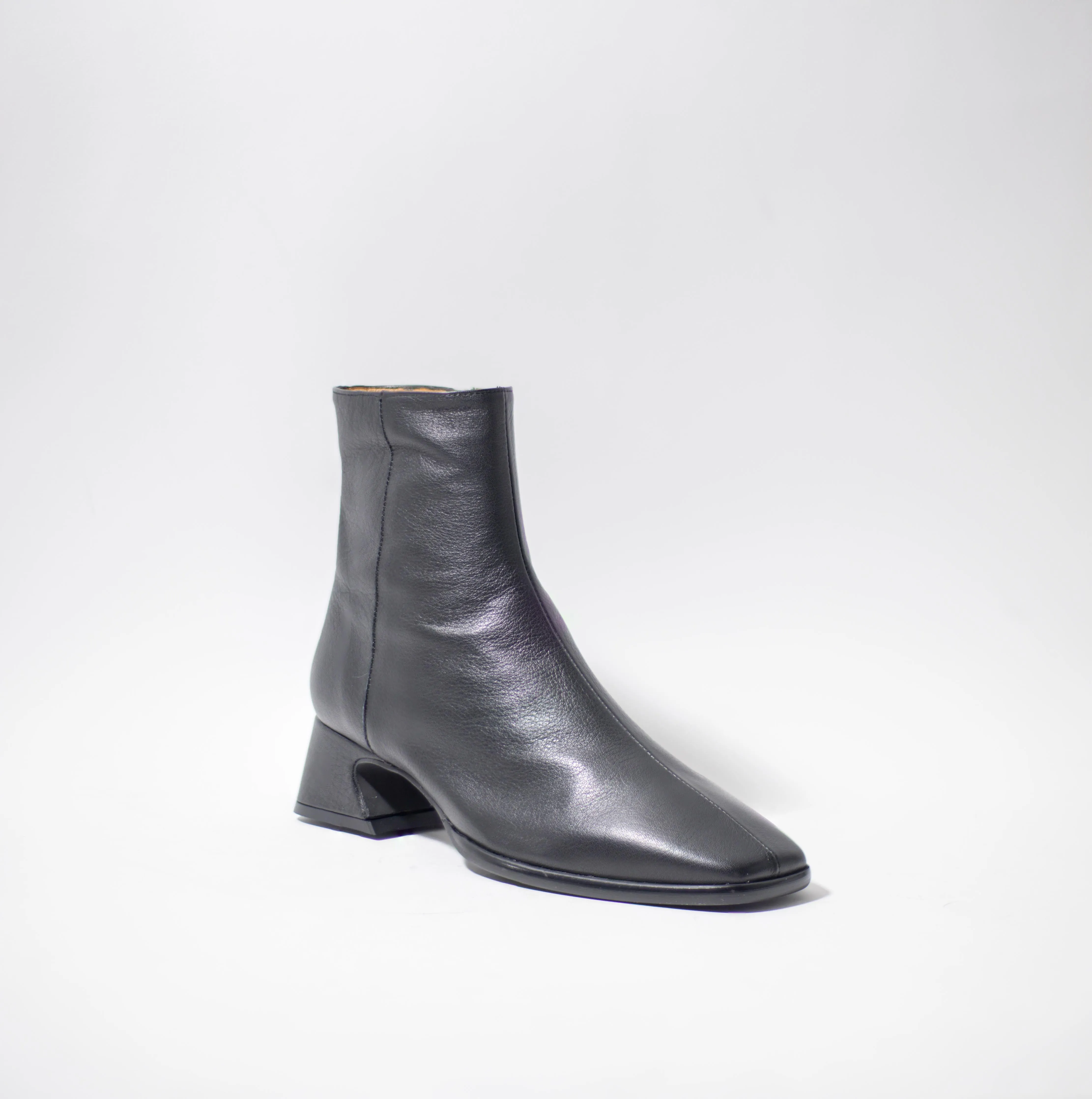 ANGEL ALACRON BLACK LEATHER CREMIA BOOTS