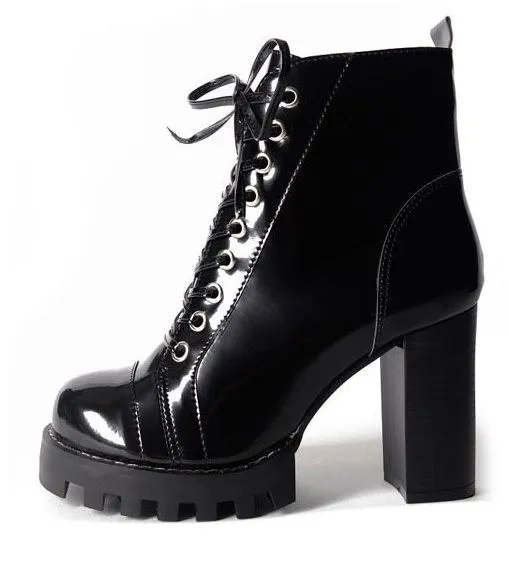 Lace-Up Combat Boots with High Heels in Black Patent