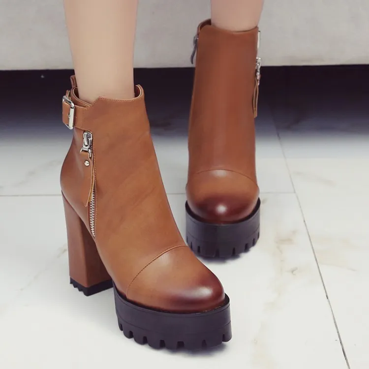 Brown Military Boots with Zipper, High Tops, and Block Heels