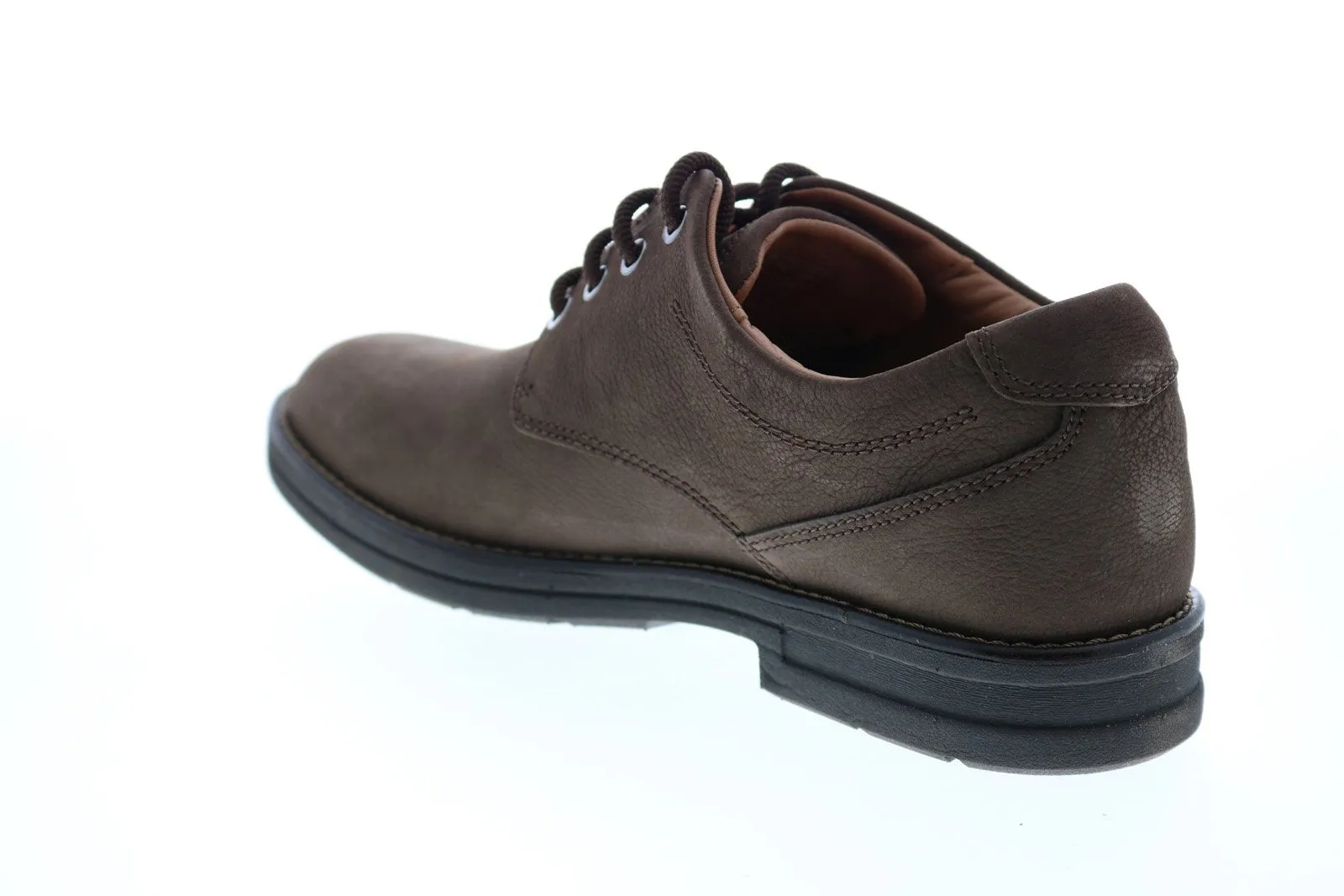 Brown Men's Nubuck Oxfords