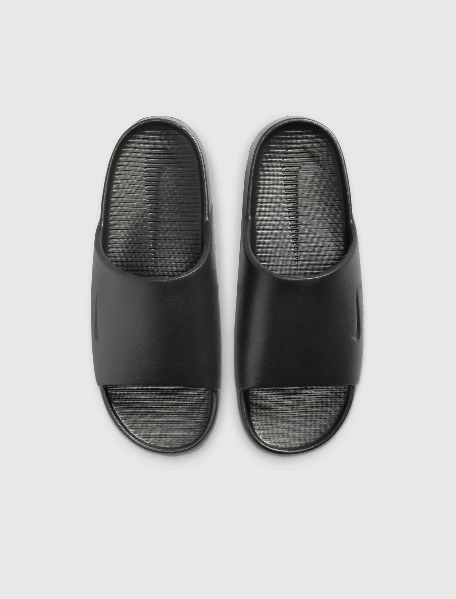 Black Relaxing Slides