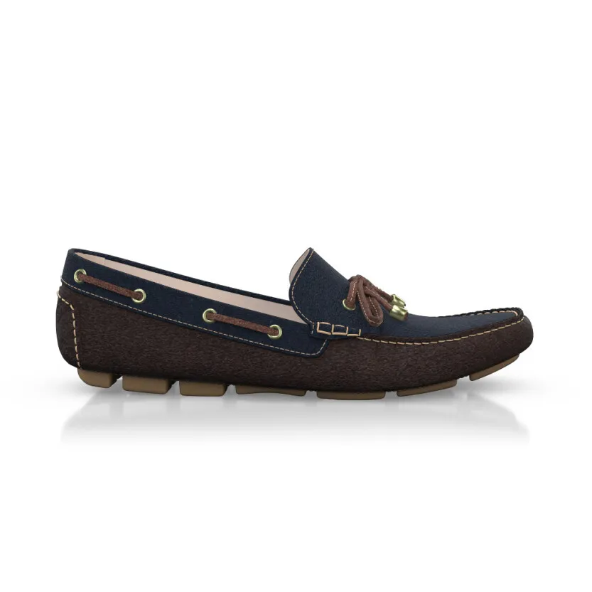 Classic Women's Moccasins in Brown