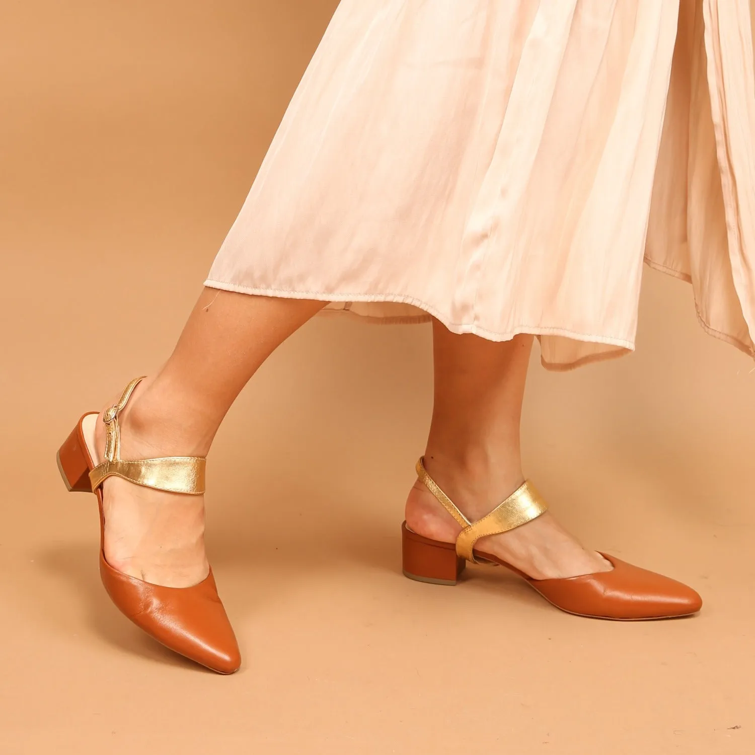 Cognac Slide + Gold Elsie