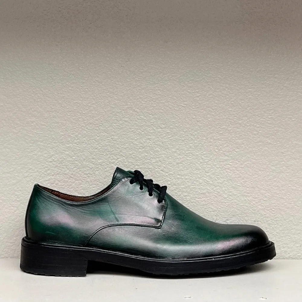 Derby-lace up/Hand colored green leather w/ dark accents/ Leather/ rubber sole