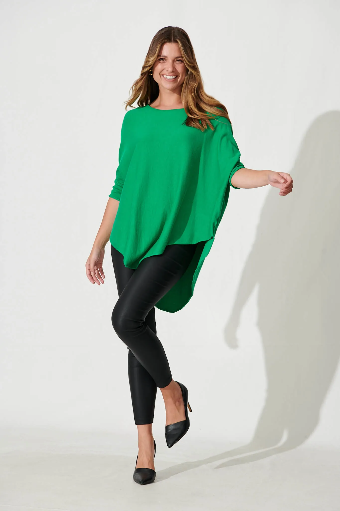 Eye To Eye Knit Top In Green