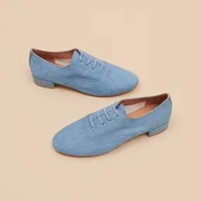 Flat-heeled richelieus in blue denim