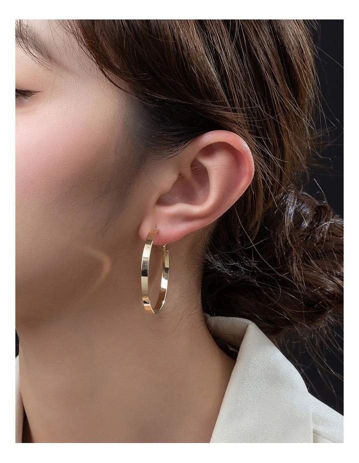 Flat Hoop Earring in Gold