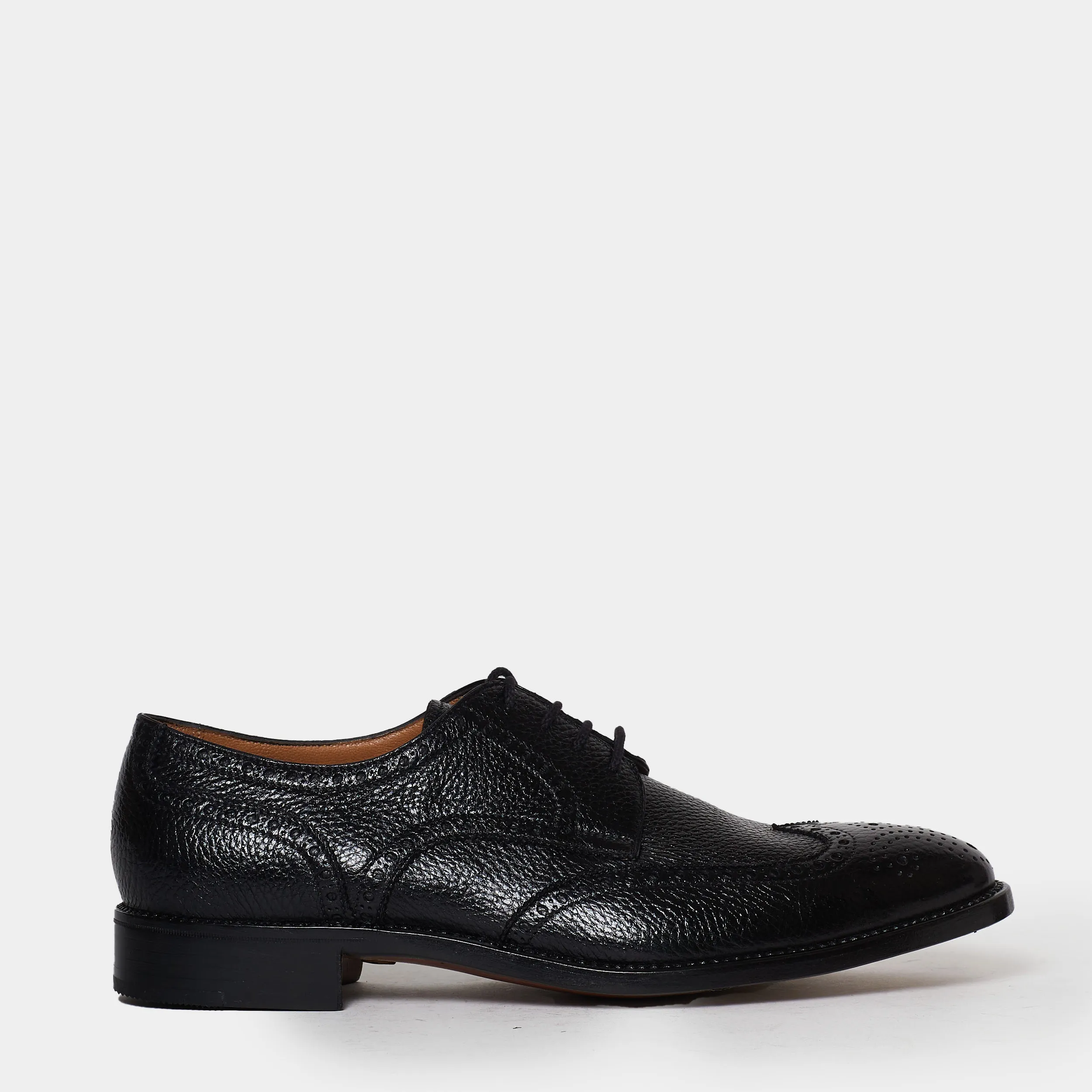 Handmade lace-up derby shoe