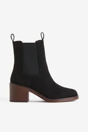 Heeled Chelsea Boots