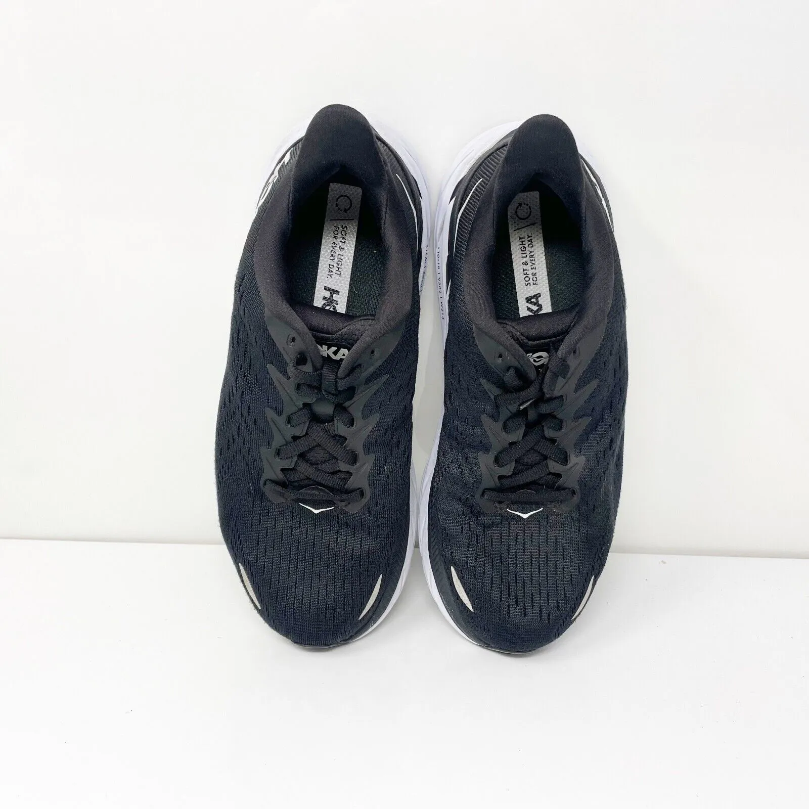 Hoka One One Womens Clifton 8 1121375 BWHT Black Running Shoes Sneakers Sz 6.5 D