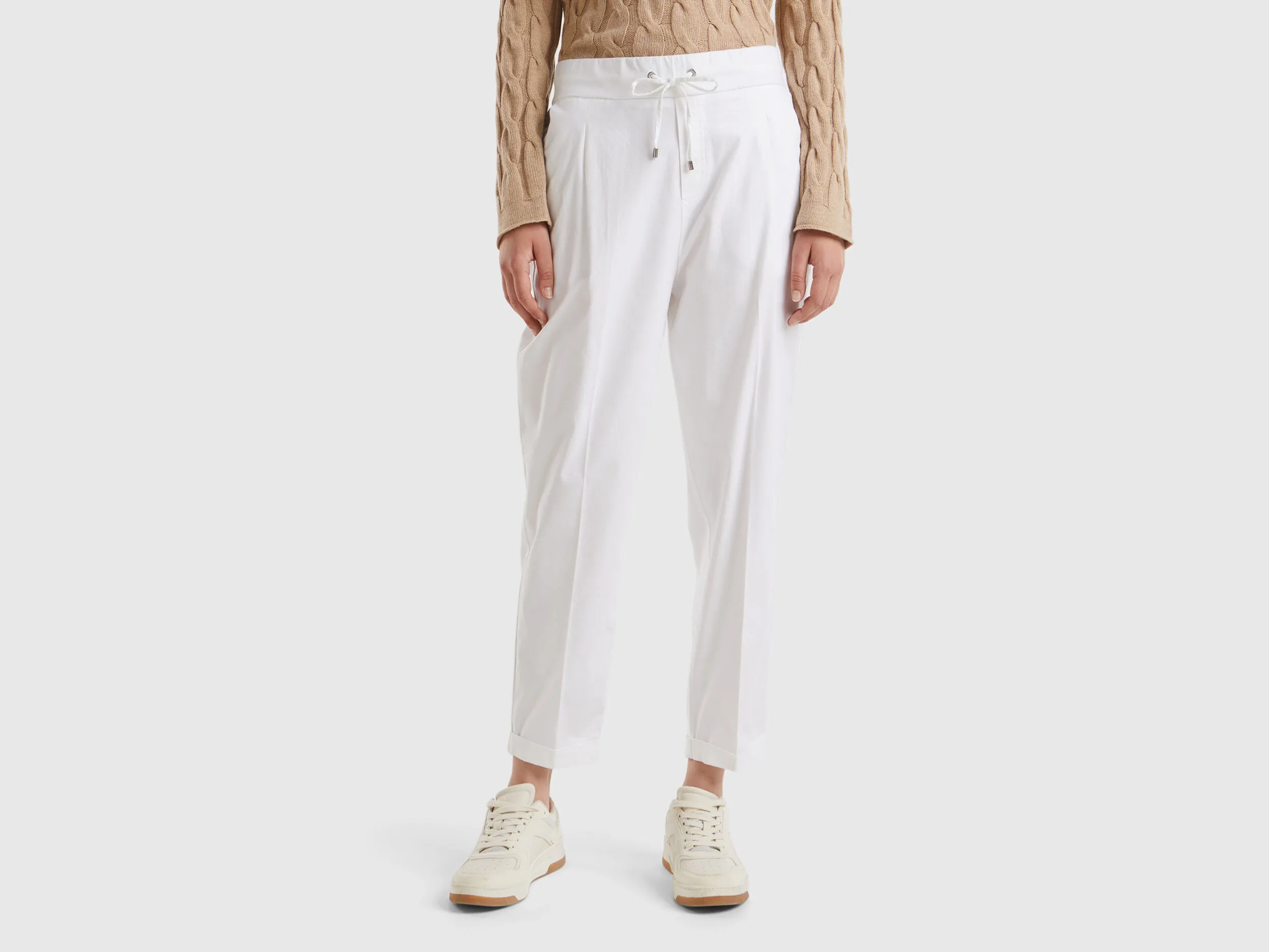 Joggers in stretch cotton - White | Benetton