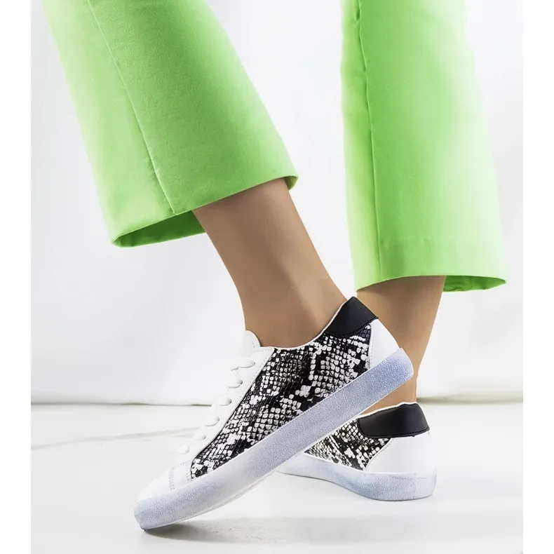 Kameta Snake white sneakers