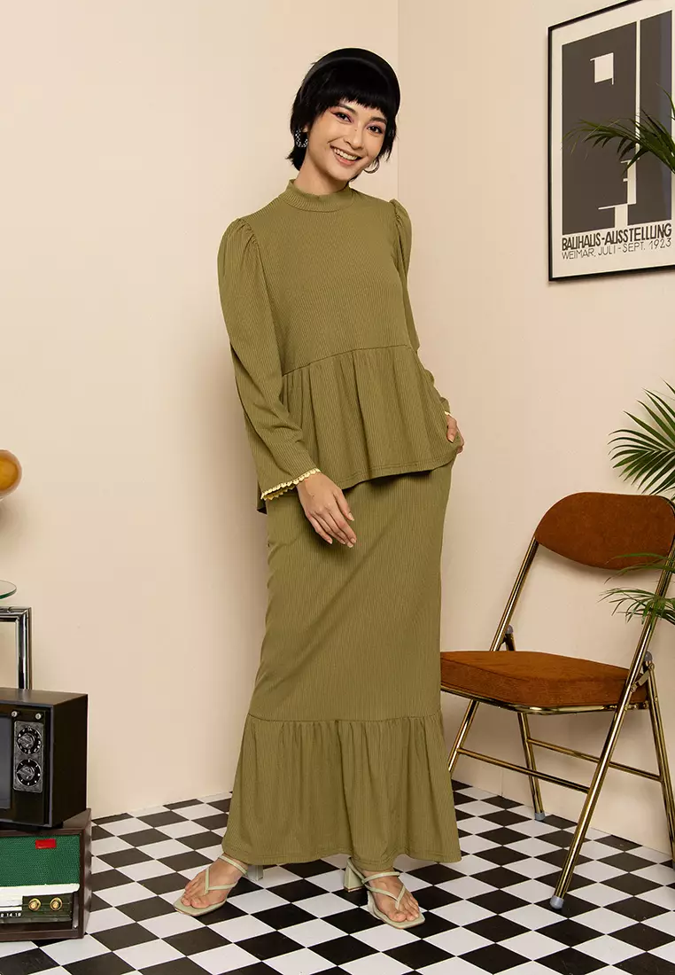 Knit Seroja Kurung Set