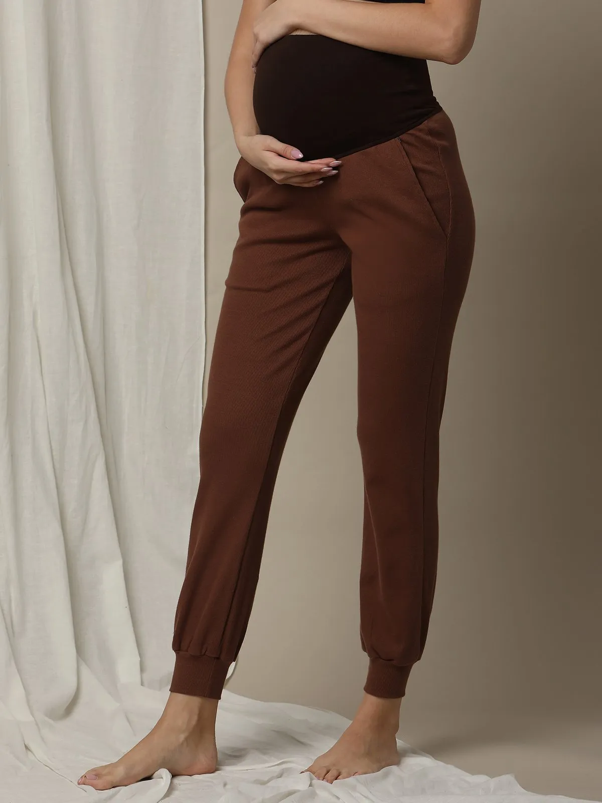 Maternity Rib-Knit Joggers