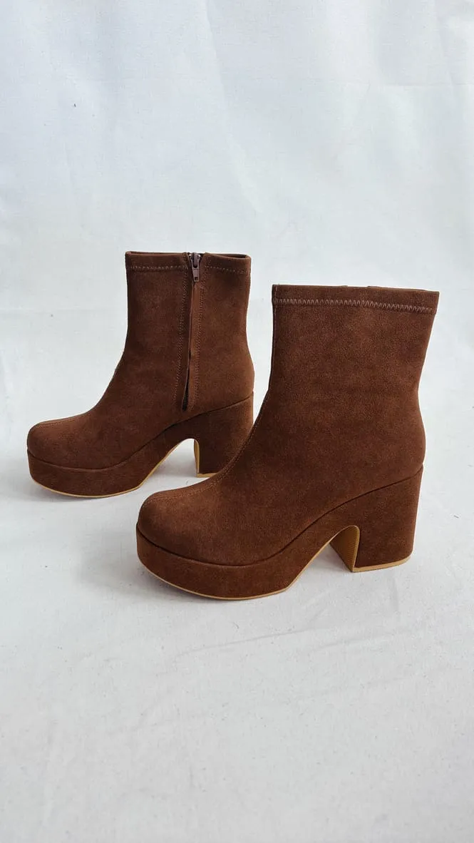 Trendy Matisse Dalton Suede Boots