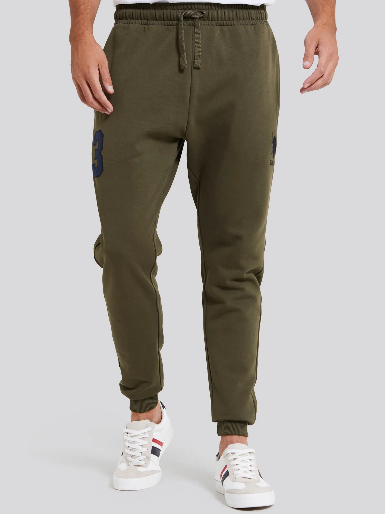 Mens Player 3 Joggers in Ivy Green