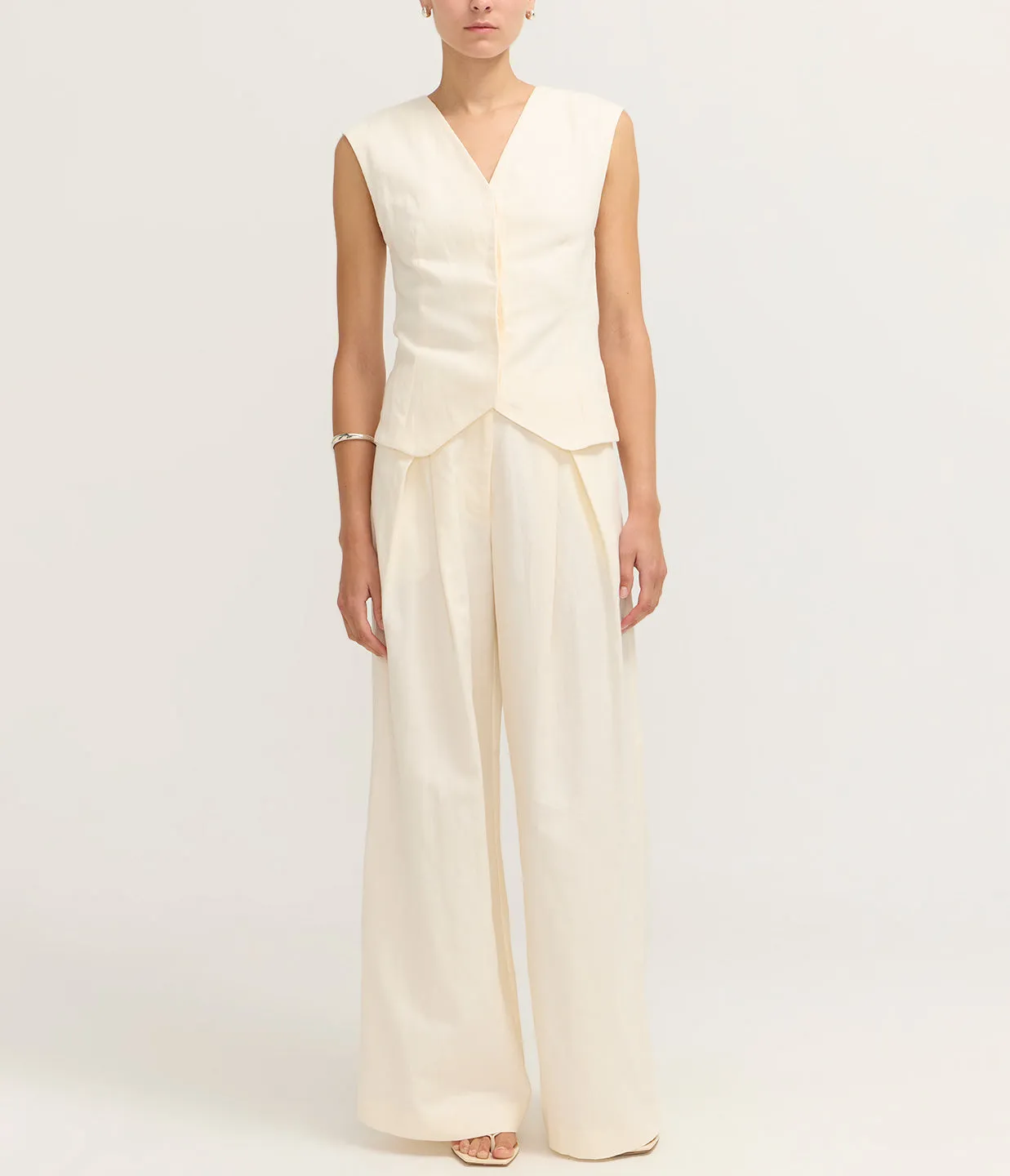 Minimal Fold Trousers in Ivory