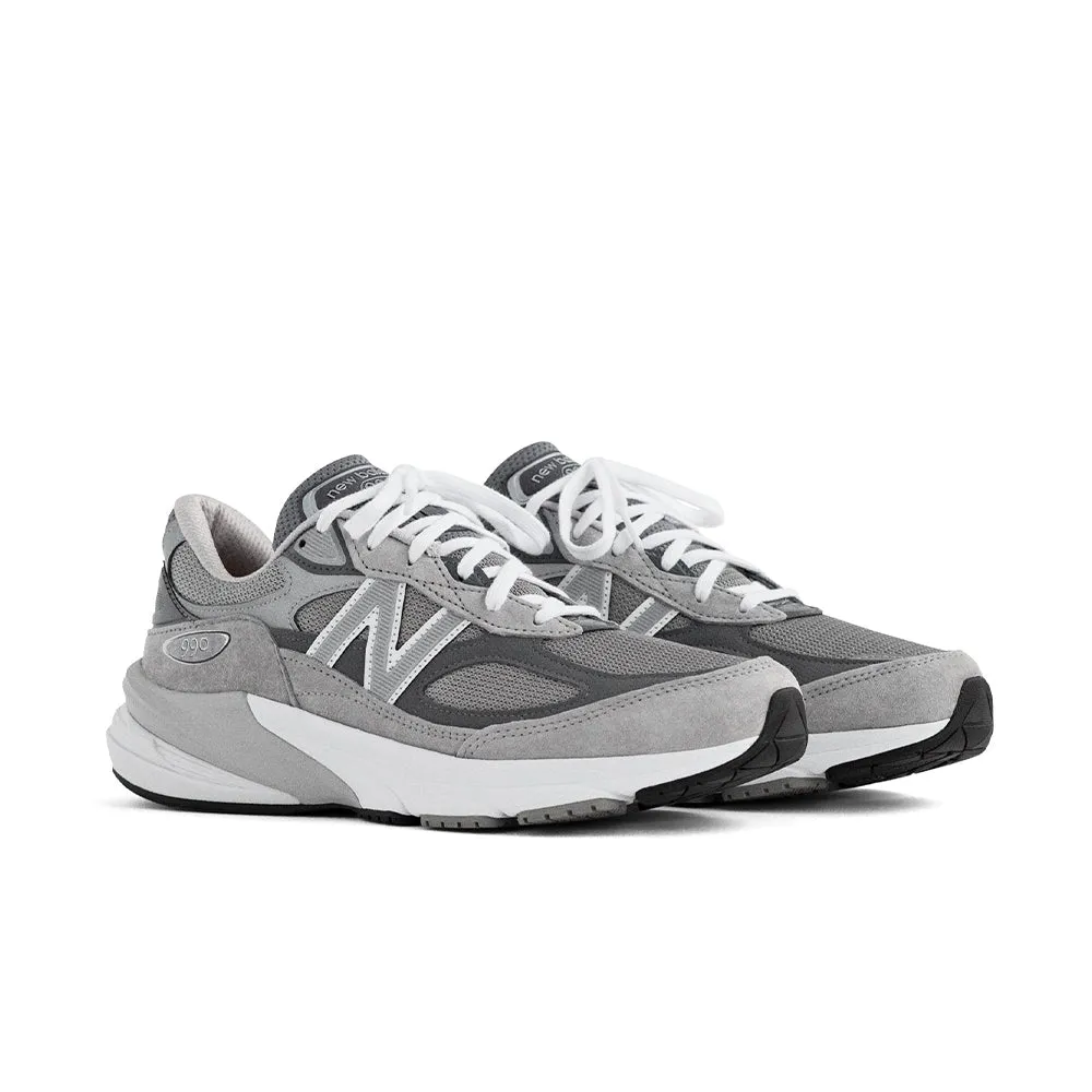    New Balance - 990v6 Sneakers - Grey