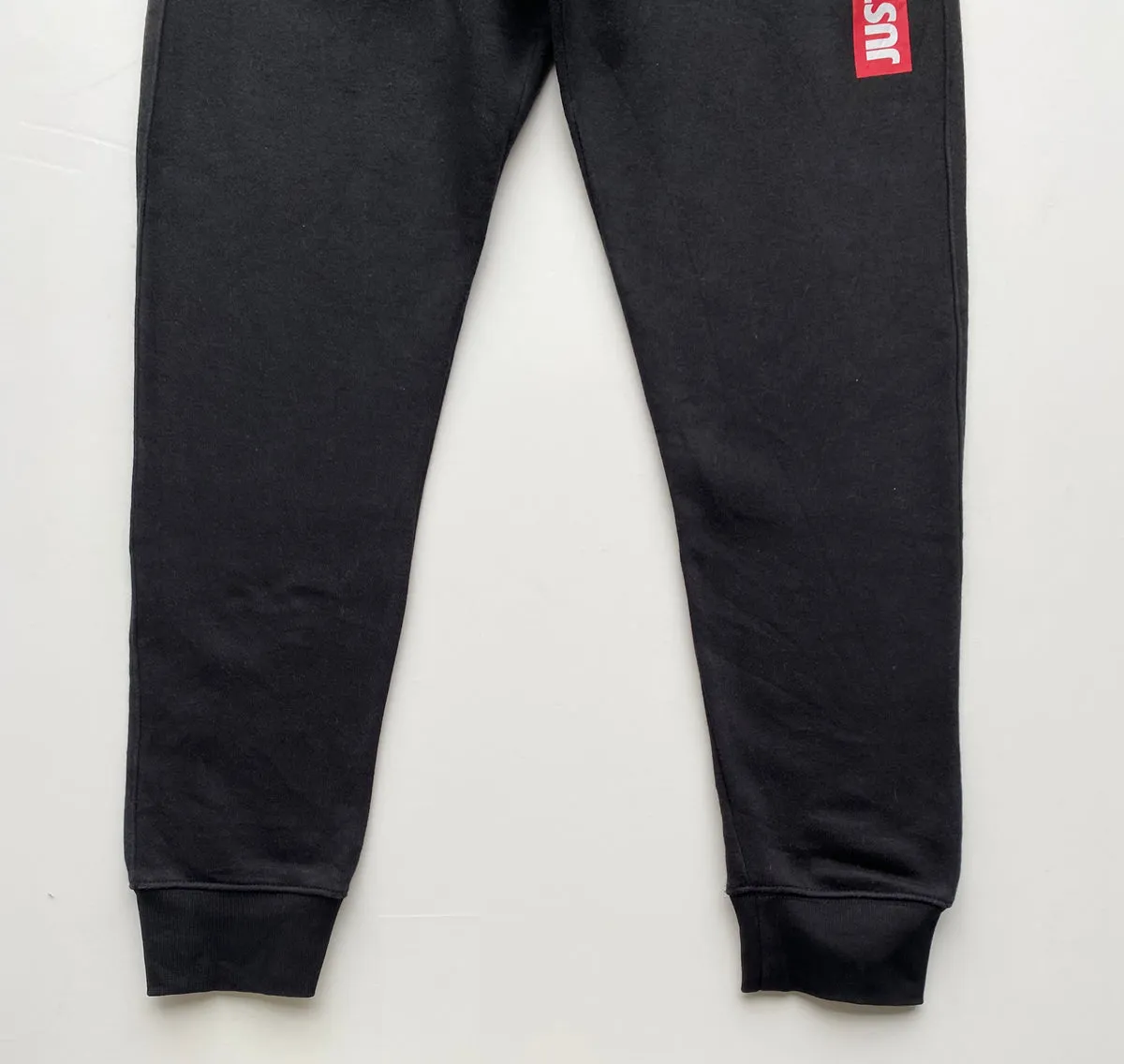 Nike joggers small