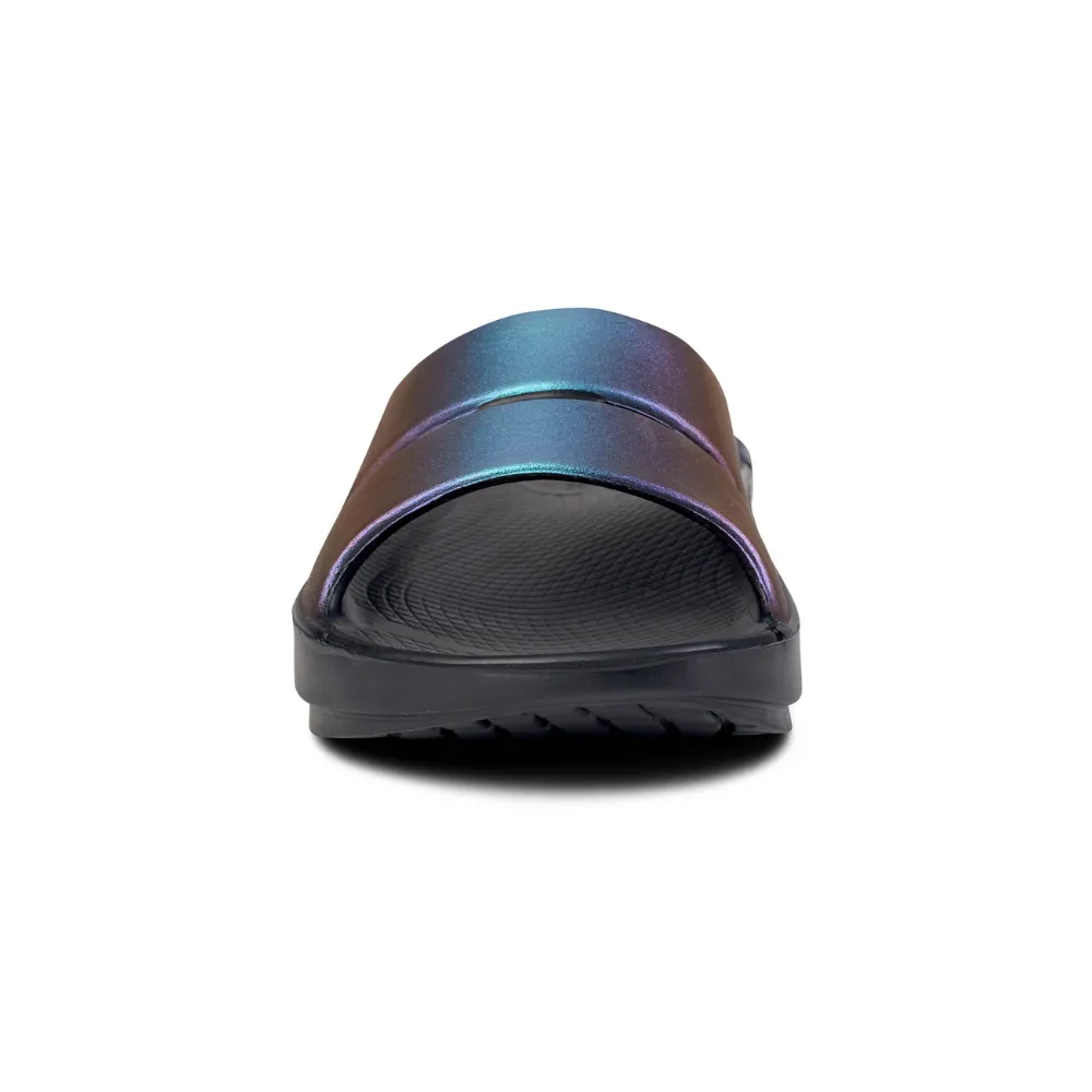 OOFOS OOahh Luxe Slide Midnight Spectre Sandal (Unisex)