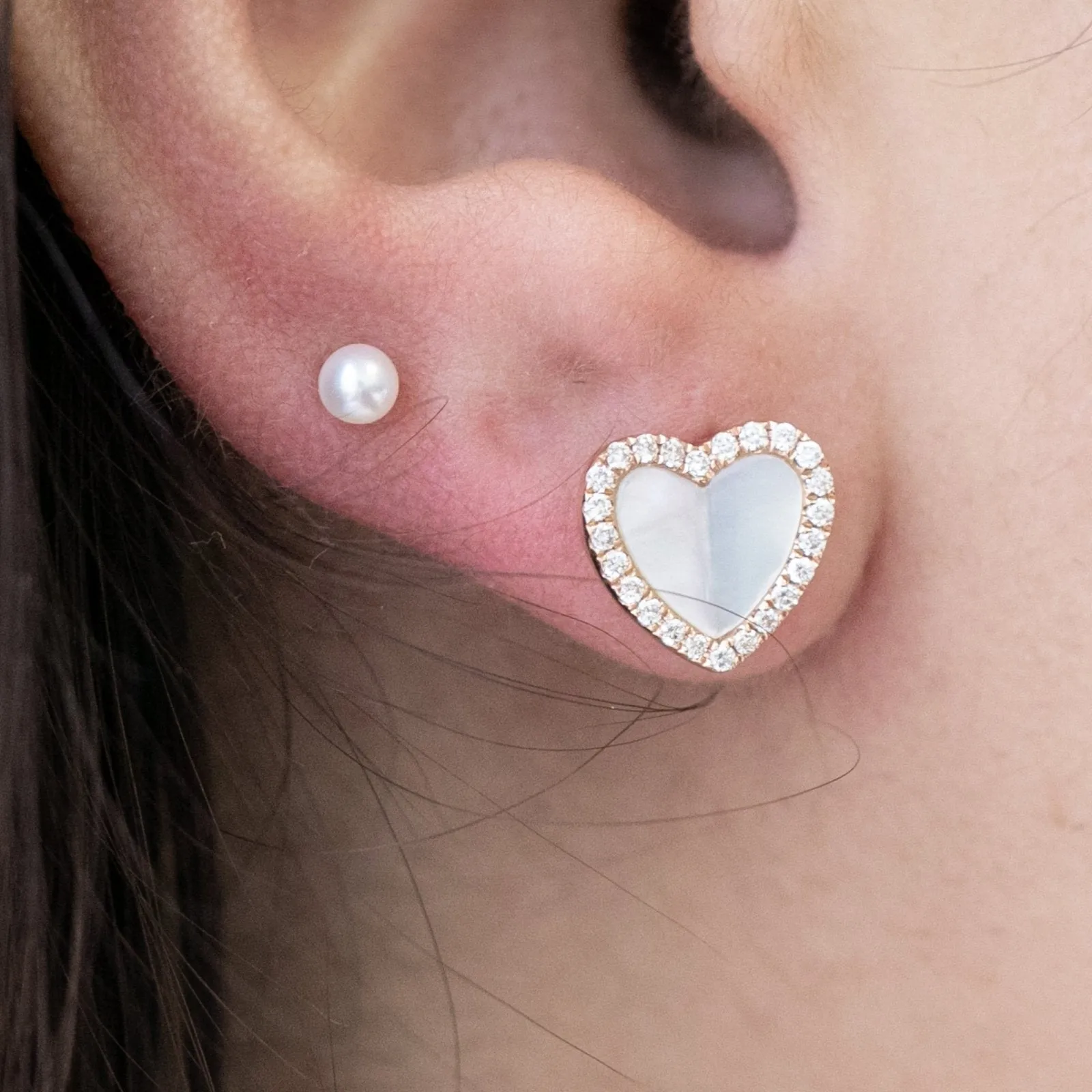 Pearl Flat Back Earring Stud