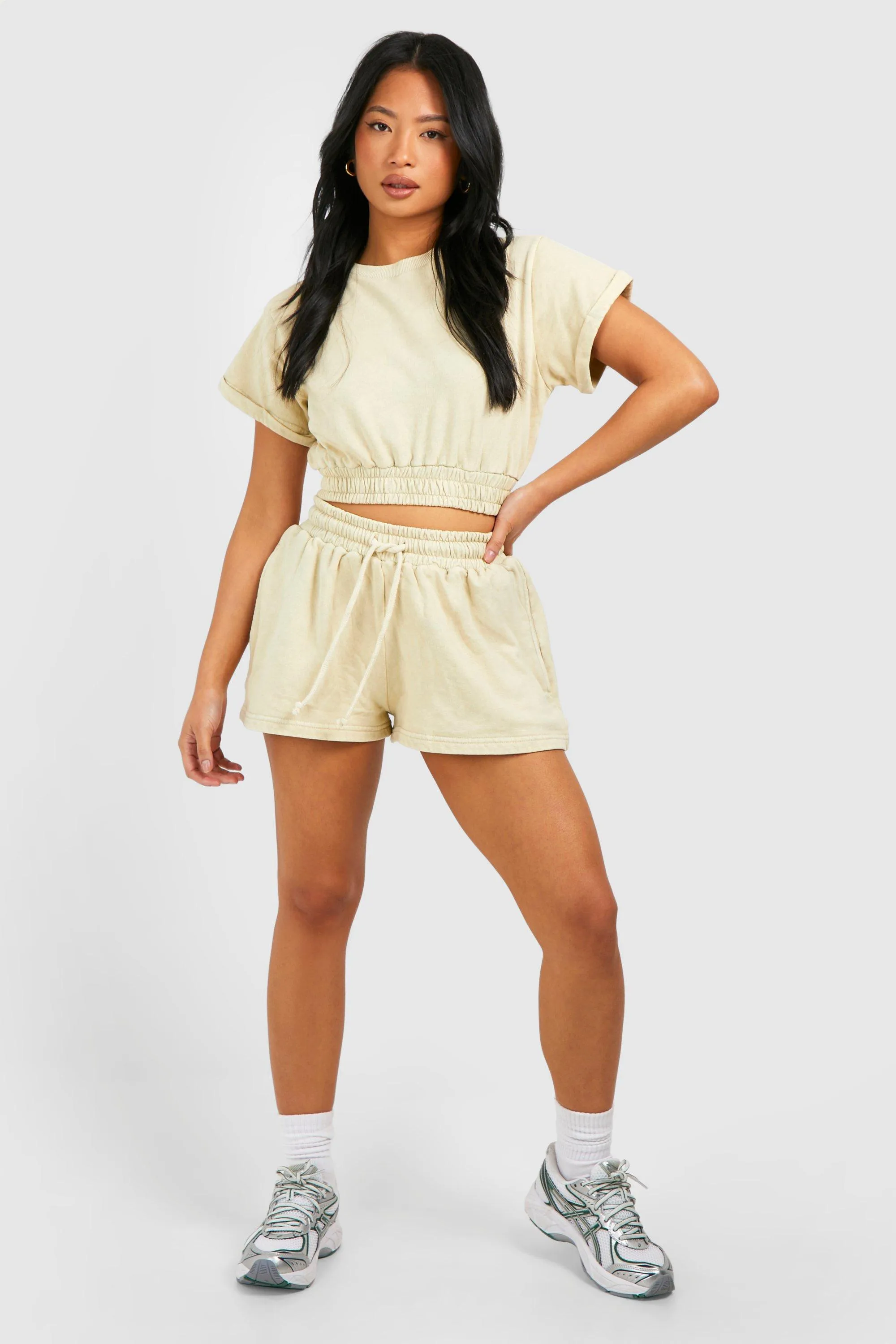 Petite Washed Short Sleeve Cropped Short Tracksuit