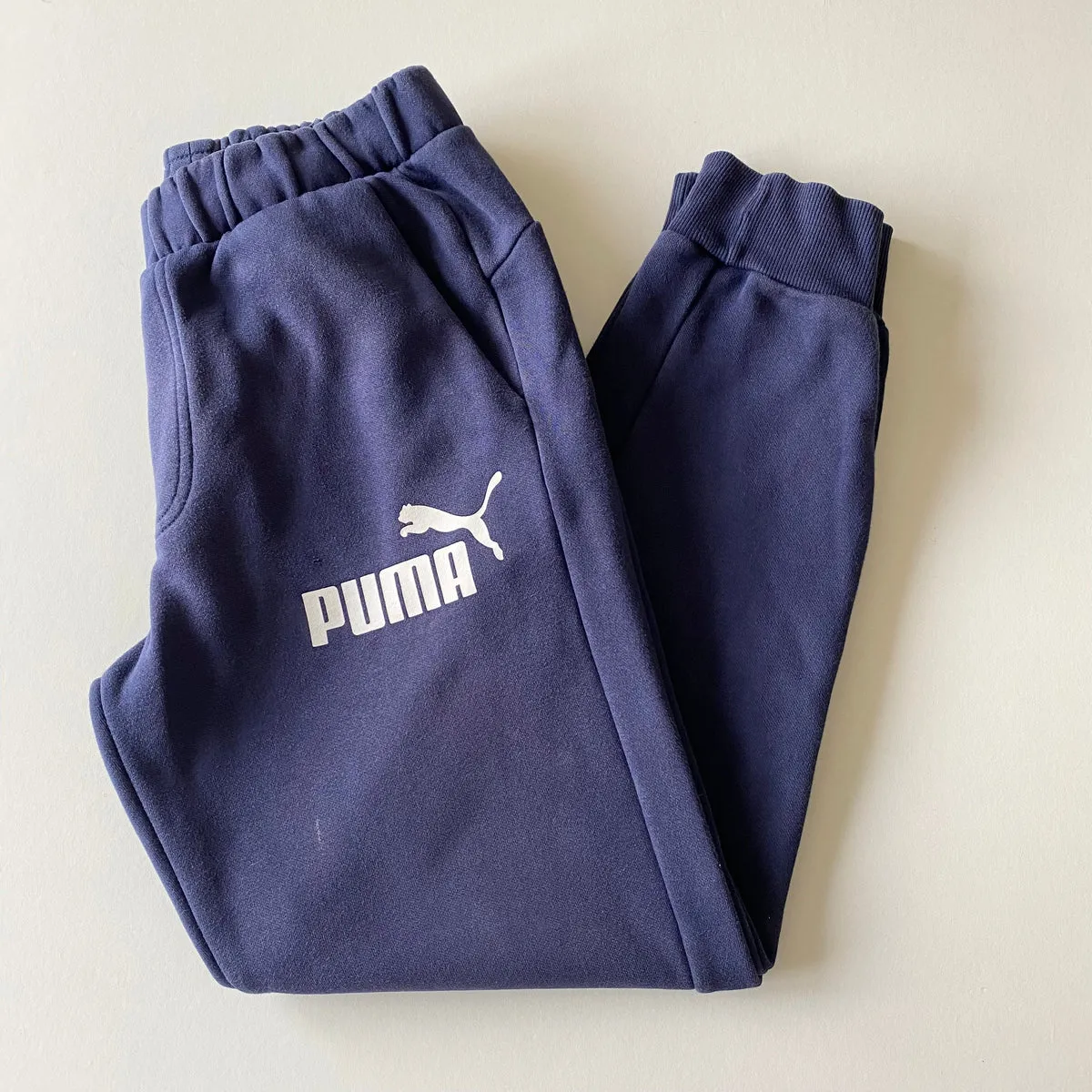 Puma joggers small