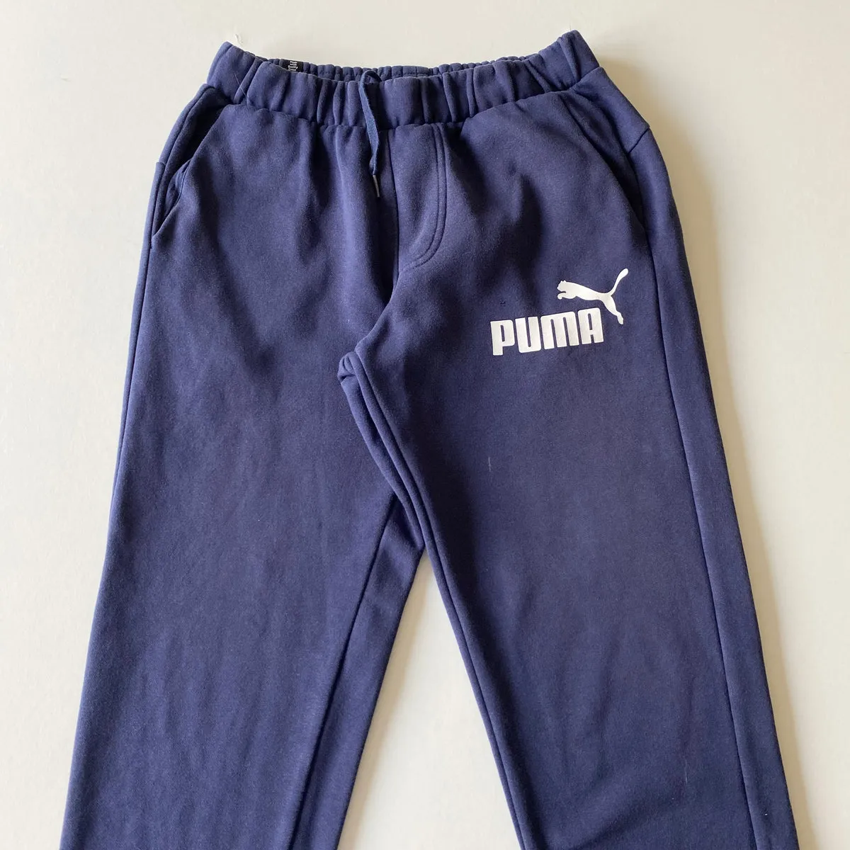 Puma joggers small