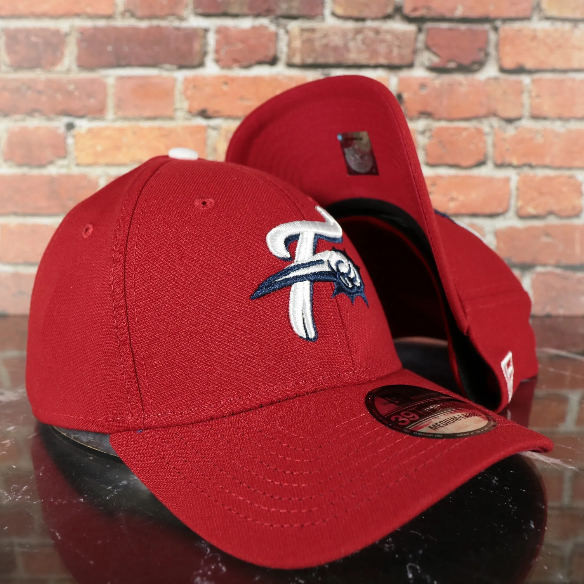 Red Reading Fightin Phils Fightins script MiLB 39Thirty Hat