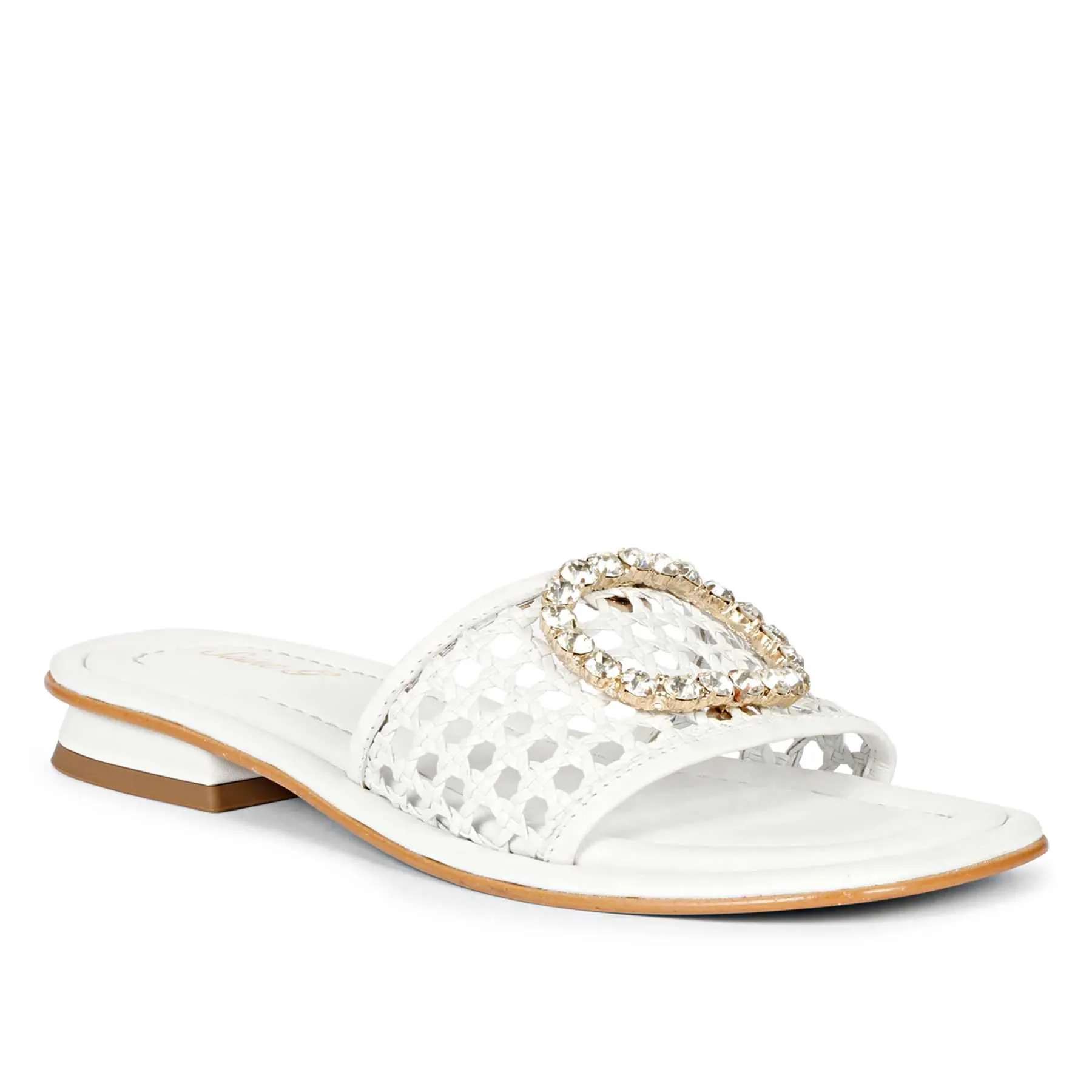 Saint Carly Off White Leather Flat Sandal.