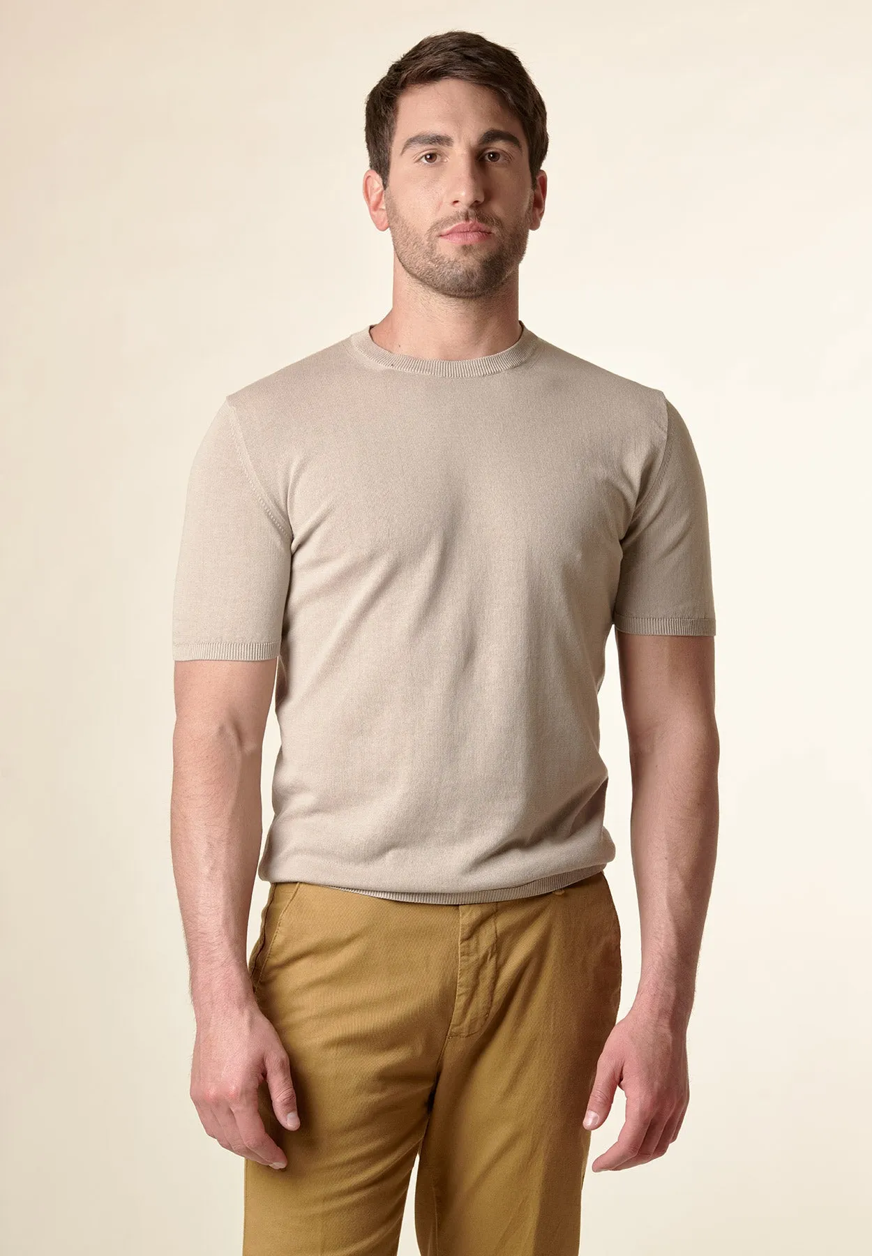 Sand color cotton crepe t-shirt.