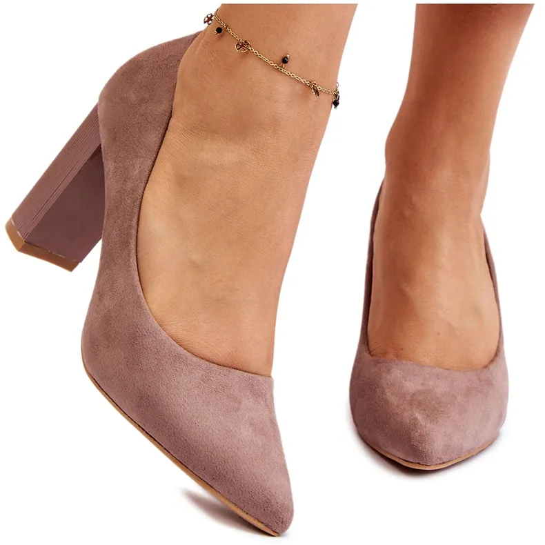 Seastar Suede Pumps On Fashionable Beige Estellia Heels