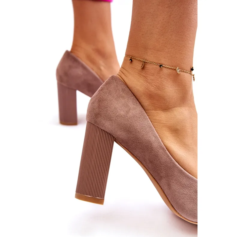 Seastar Suede Pumps On Fashionable Beige Estellia Heels