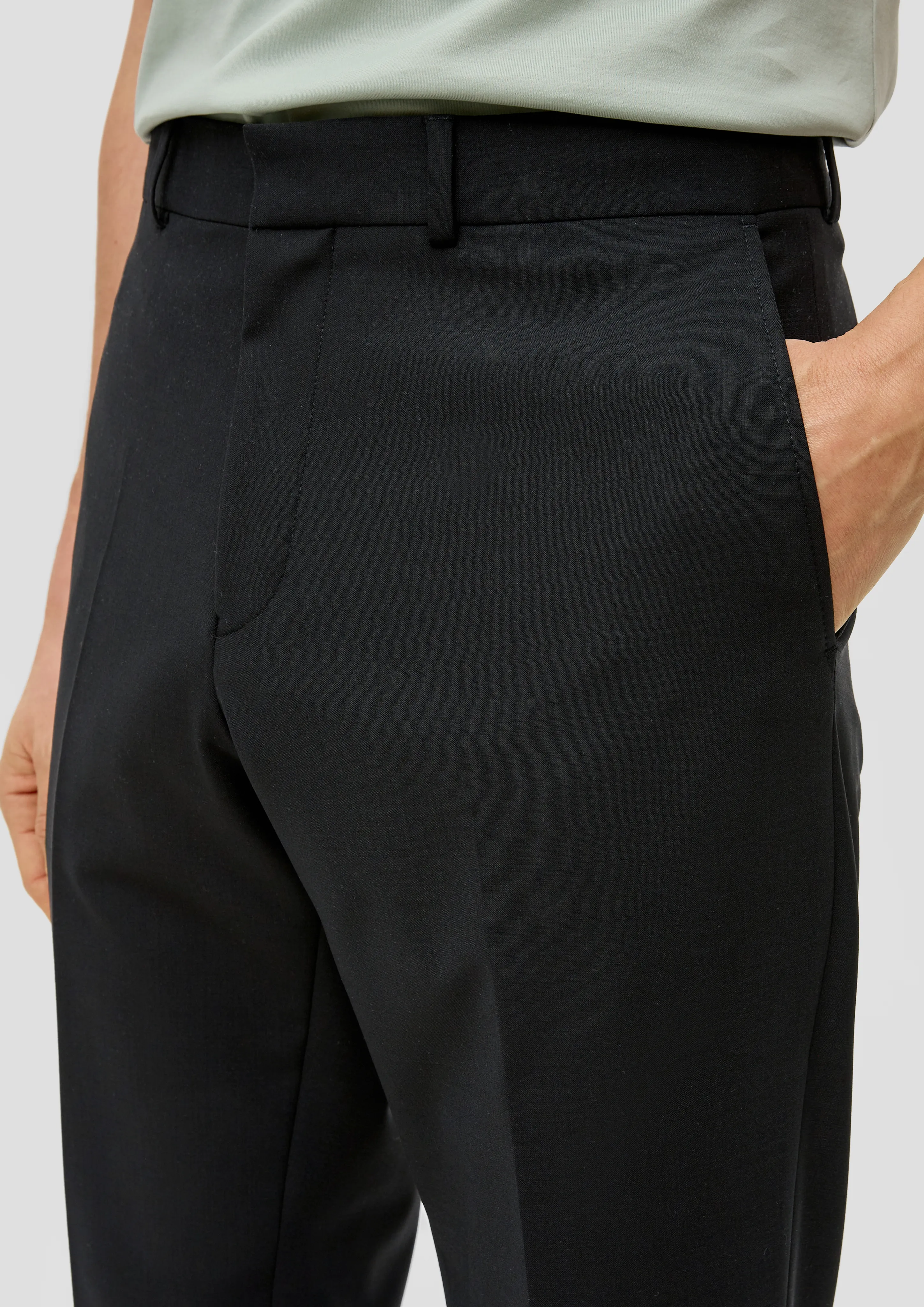 Suit trousers made of new wool