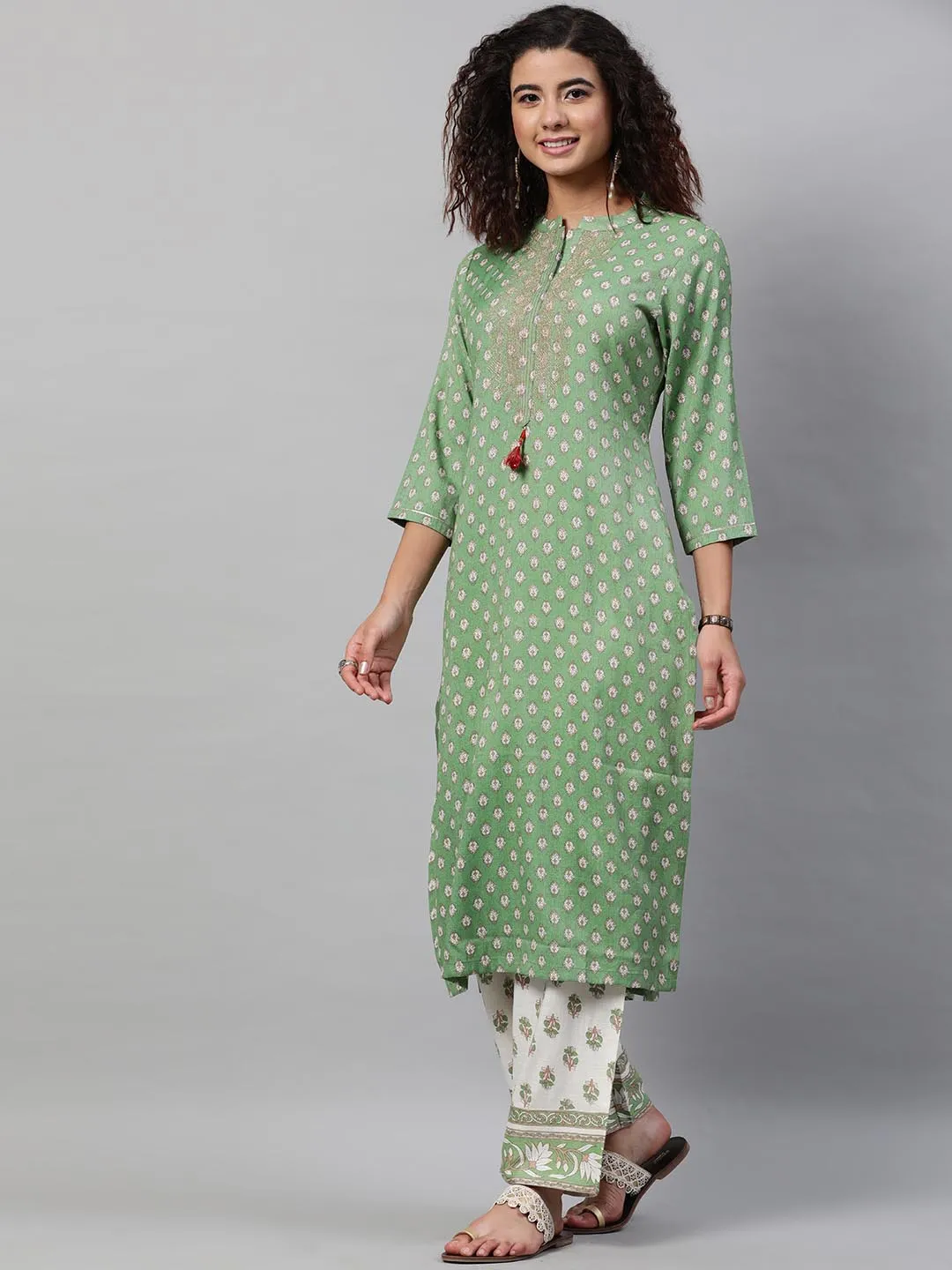 Women Green Beige Ethnic Motifs Self Design Kurta With Trousers