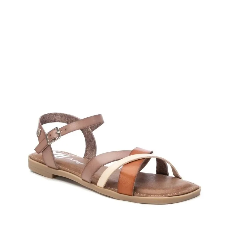 XTI Flat Beige Women's Sandals In Size 142851