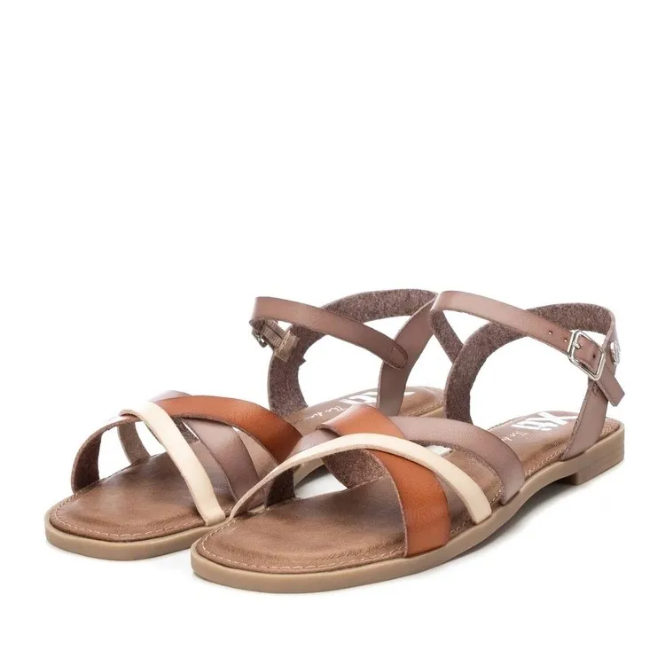 XTI Flat Beige Women's Sandals In Size 142851