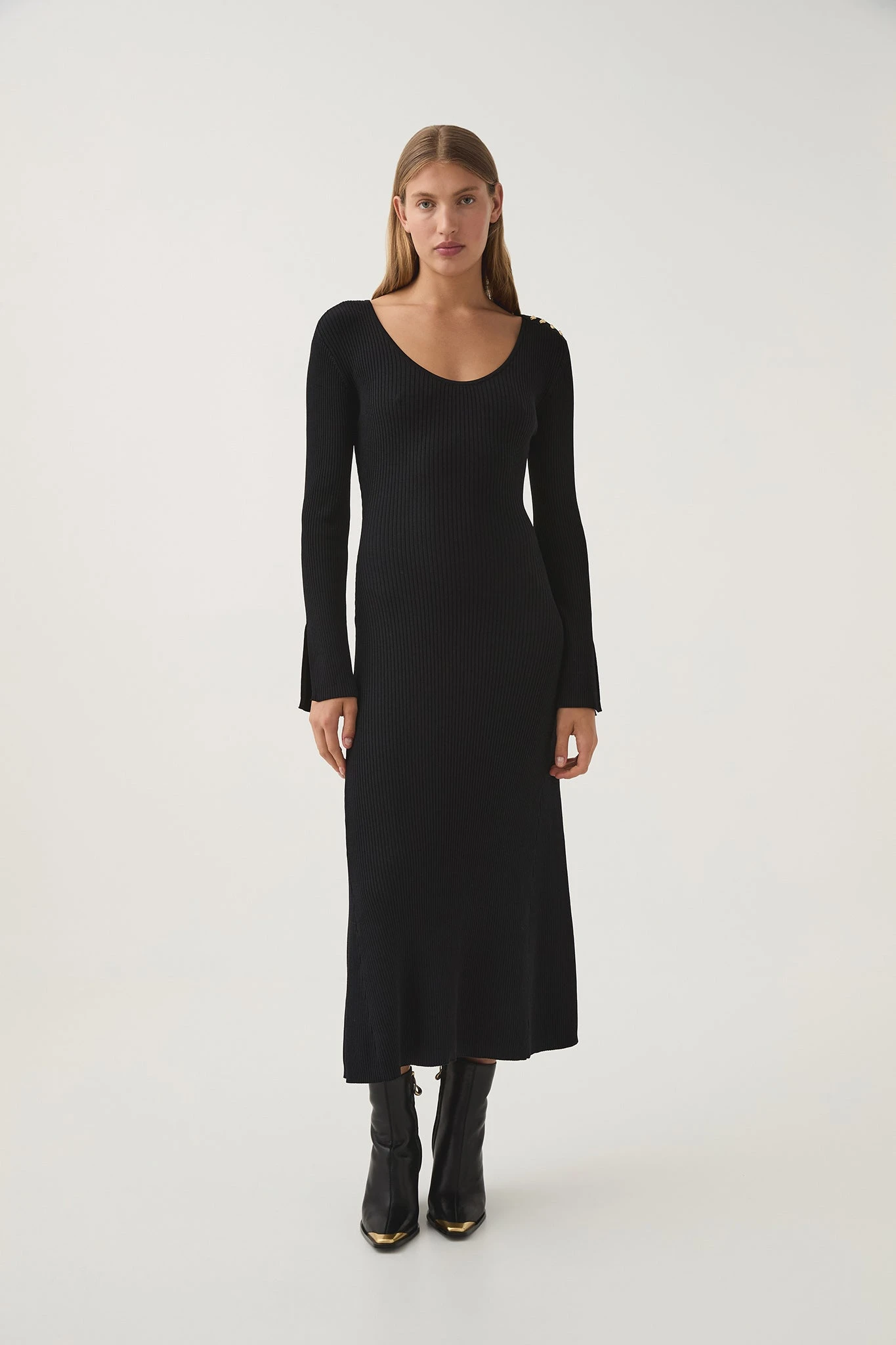 --Zeitgeist Knit Midi Dress-